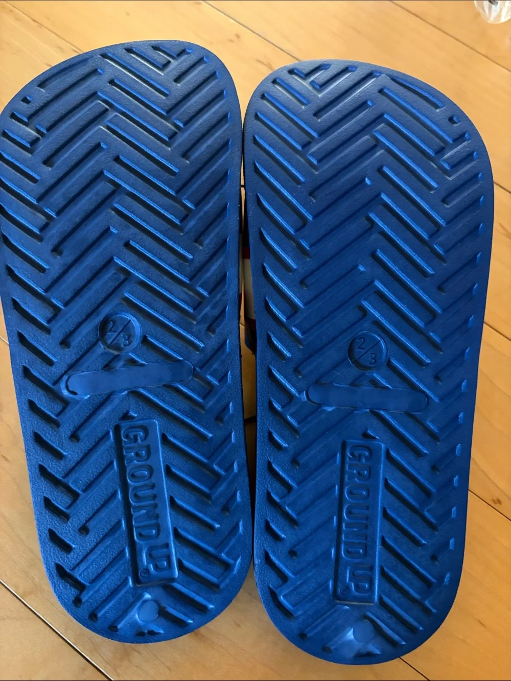 Kids soccer fan slides USA Size 9/10, 13/1, 2/3
